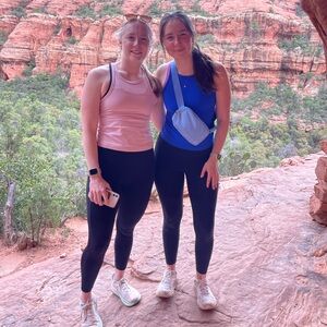 Meet your Posher, Elizabeth